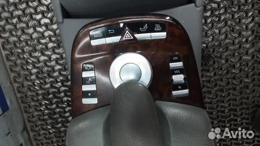 Подлокотник центральный mercedes benz S-class W221
