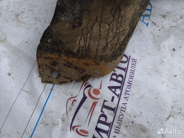 Mitsubishi pajero 2 крыло переднее правое