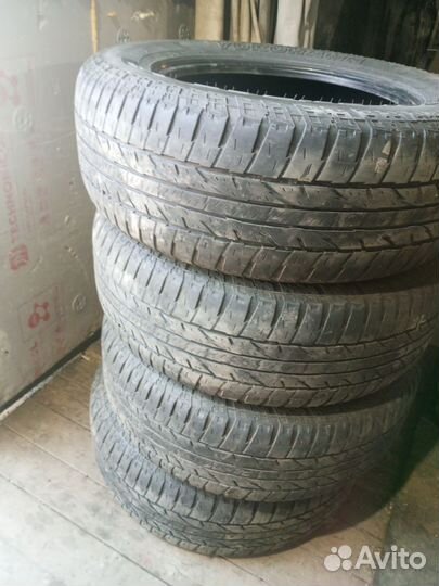 Yokohama Geolandar A/T G011 245/65 R17