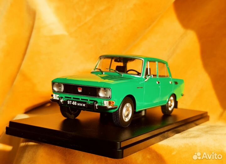 Модель СССР в масштабе 1:24 Москвич 2140 зелёные