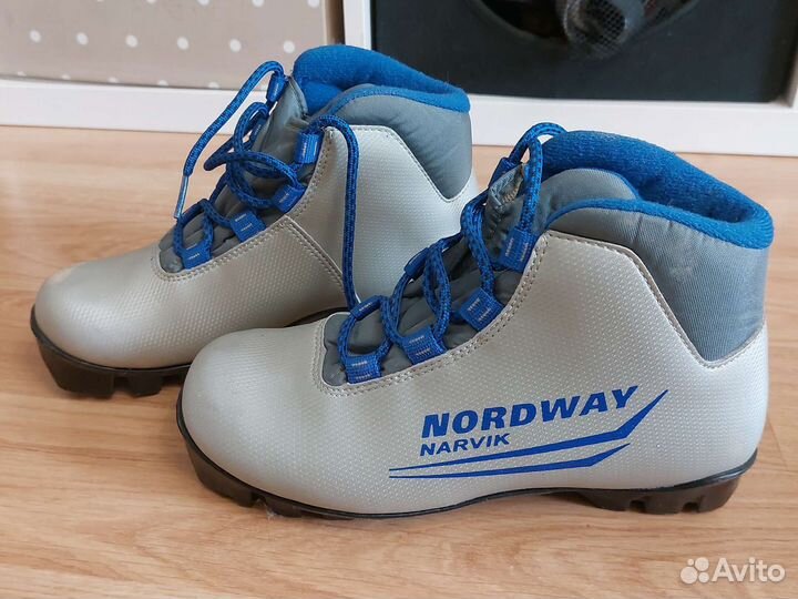 Лыжные ботинки 35 размер