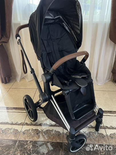 Cybex priam III 2 в 1