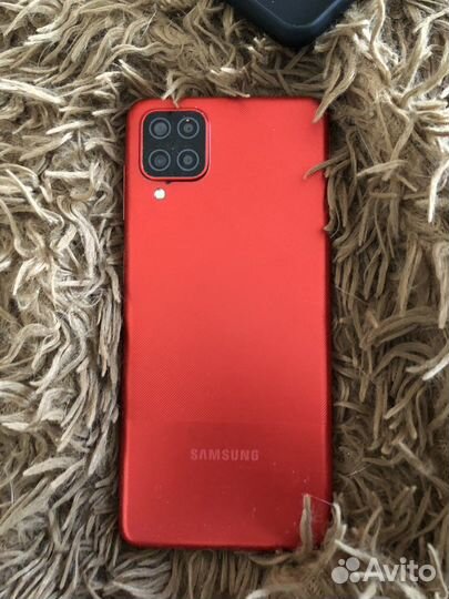 Телефон Samsung а12