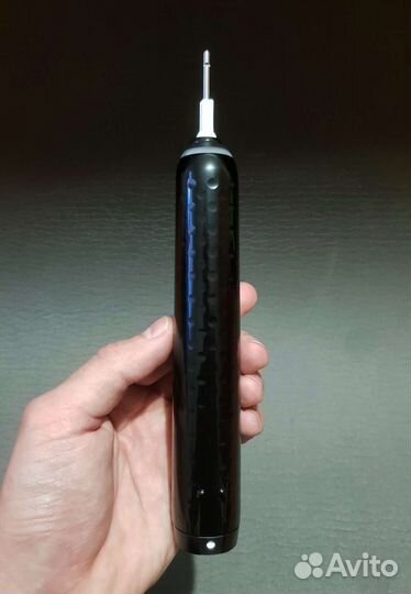 Электрическая зубная щетка Oral-B Pro 3 (Новая)