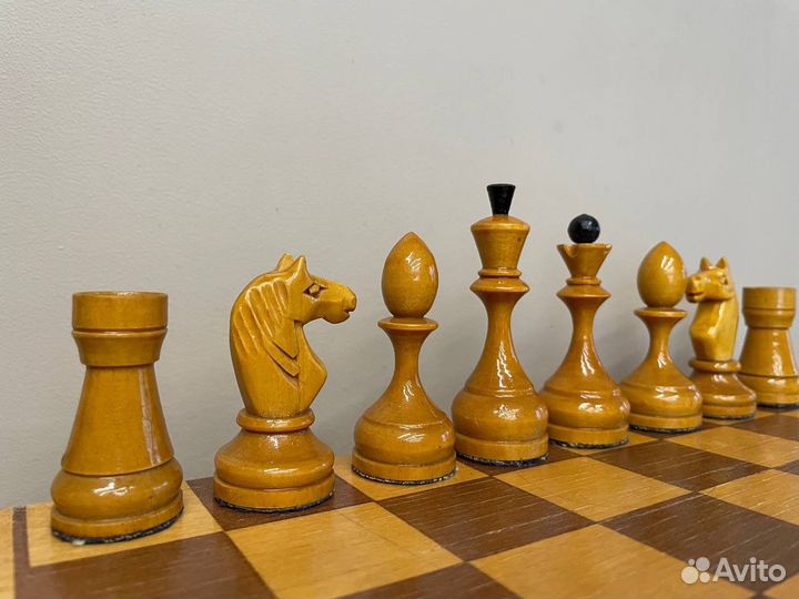 Шахматы деревянные