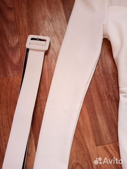 Платье белое