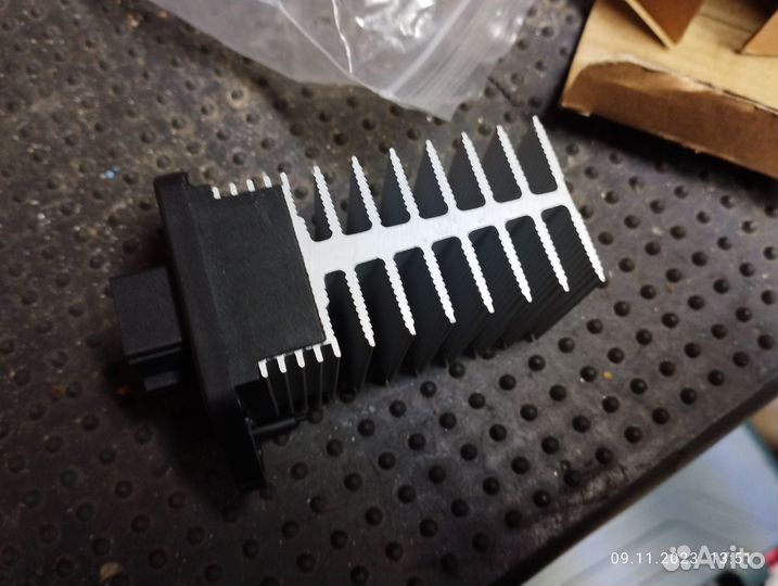 Резистор отопителя салона Brilliance Y1540-10140