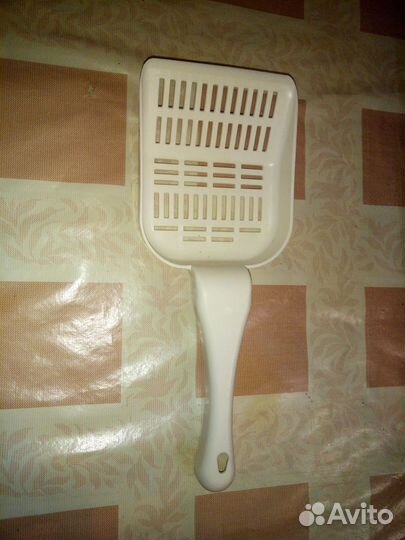 Совок для лотка