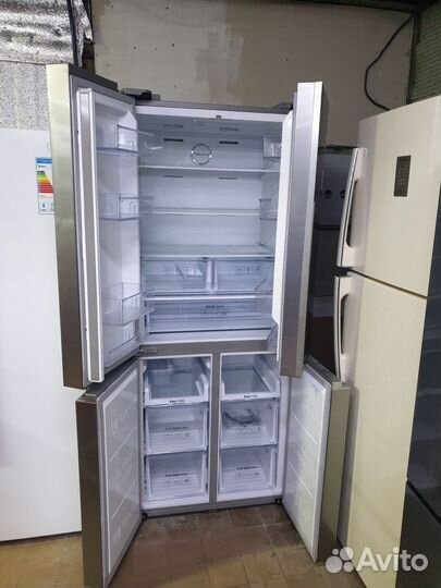 Новый холодильник многодверный Samsung RF50K5920S8