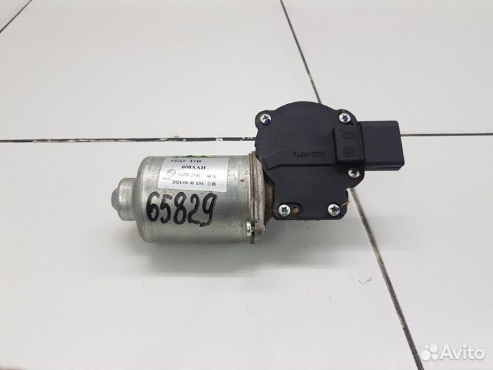 Моторчик стеклоочистителя передний