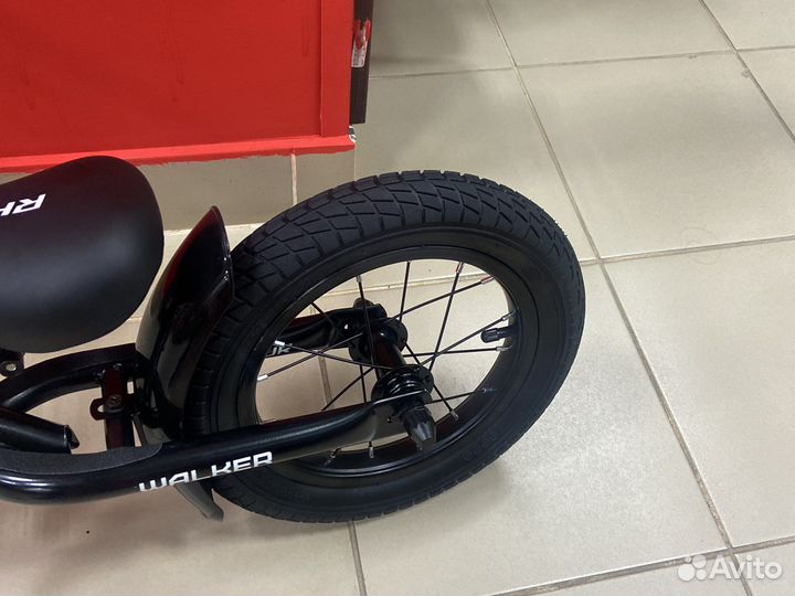 Беговел Rush Hour 12 Walker черный