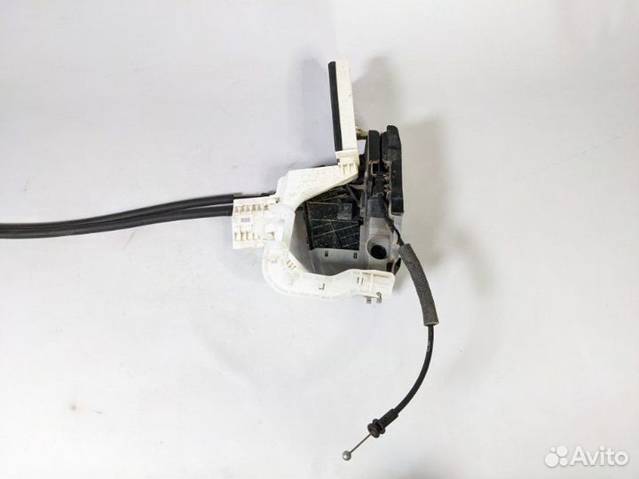 Замок двери передний правый Hyundai Tucson 3 TL