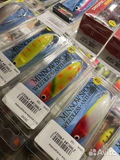 Блесна незацепляйка с одним крючком