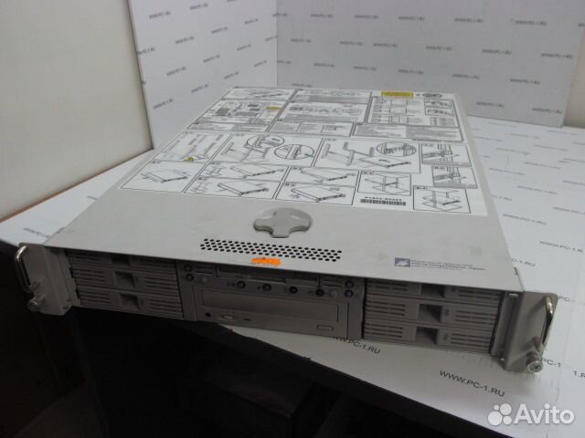 Сервер HP LP 2000R. Рабочий. С начинкой