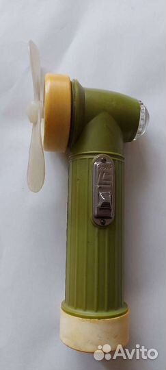 Ручной фонарик с вентиляторлм