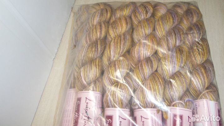 Пряжа Louisa Harding цвета 16