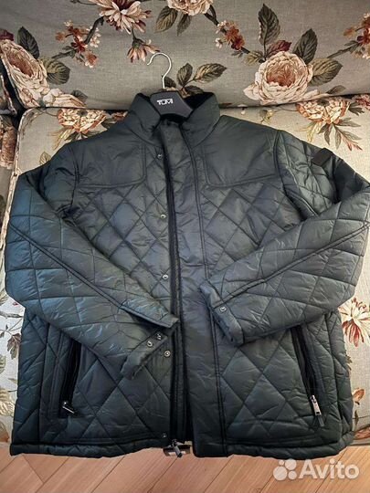 Куртка новая Tumi 50 размер