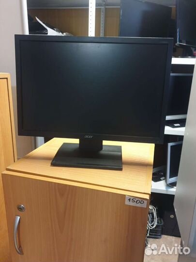 Мониторы Acer, ViewSonic 18.5