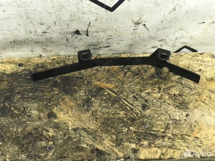 Кронштейн Bmw 3-Series F30 N47D20C