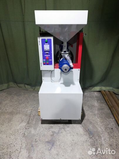 Зерноперерабатывающий экструдер до 180 кг/час