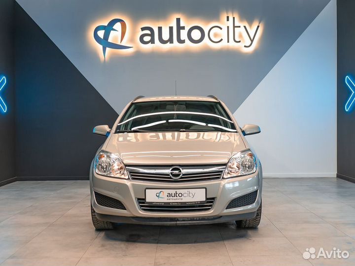 Opel Astra 1.8 МТ, 2008, 81 686 км