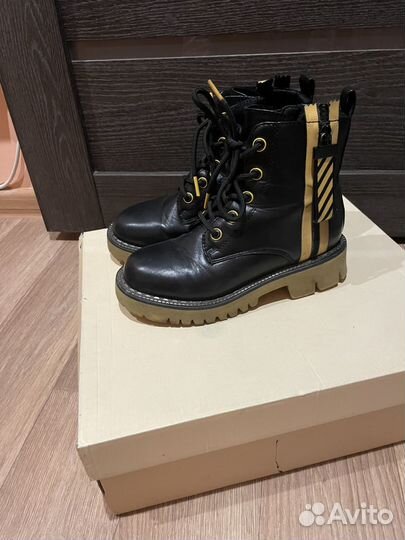 Ботинки для девочки демисезонные 34