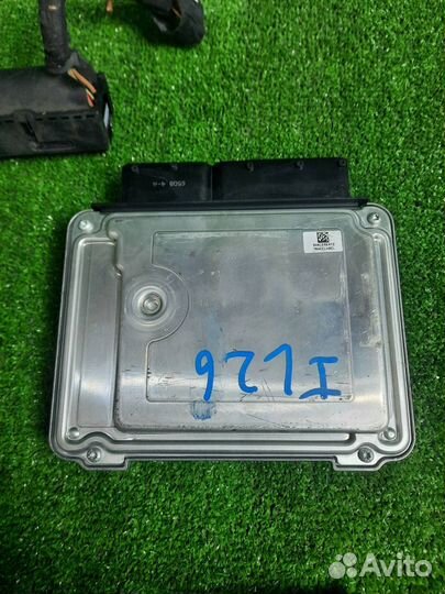 Блок управления двигателем Volkswagen Golf 6 cavd