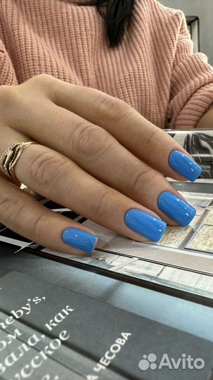 Модель на маникюр