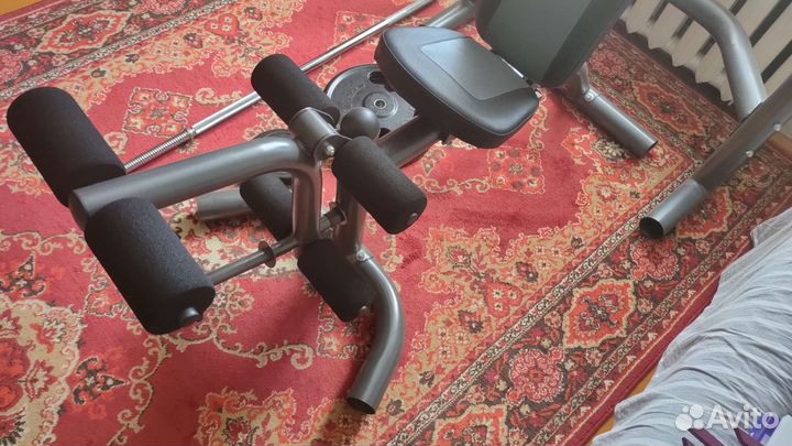 Скамья для жима со стойками и штангой бу