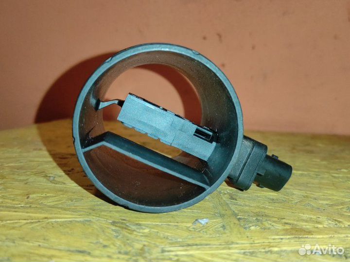 Расходомер (датчик дмрв) Opel Astra P10 A17DTJ