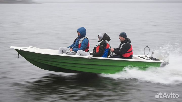 Мотолодка Виза Легант - 427 Консоль