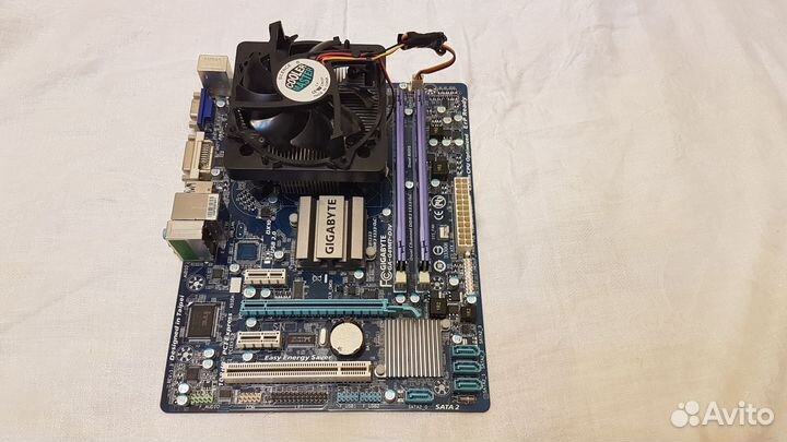 Материнская плата Gigabyte + проц +озу + кулер