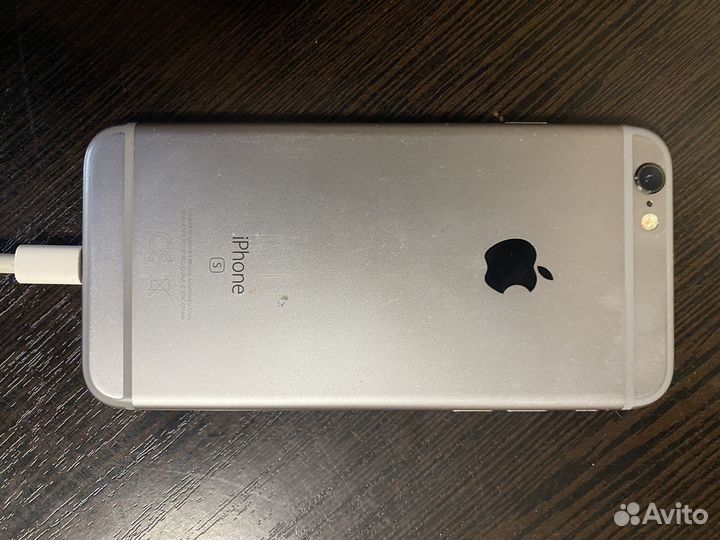 iPhone 6S, 32 ГБ