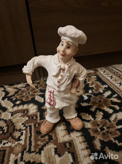 Статуэтки из полистоуна