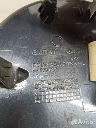 Лючок бензобака (Opel Antara)