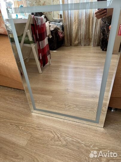 Зеркало с подсветкой