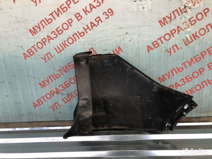 Левая часть заднего бампера Форд Куга 2