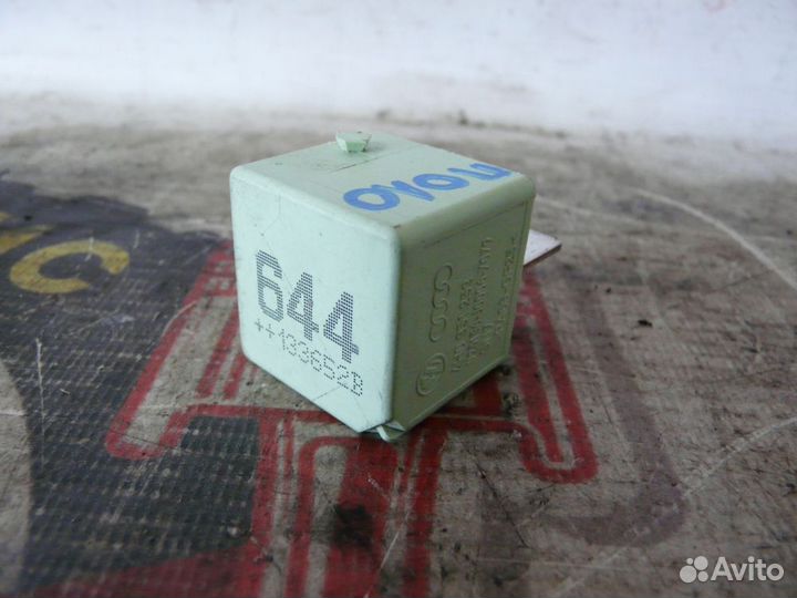 Реле 4H0951253 Volkswagen Polo V