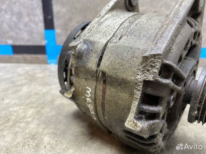 Генератор Renault Megane 1.6 K4M839 2011