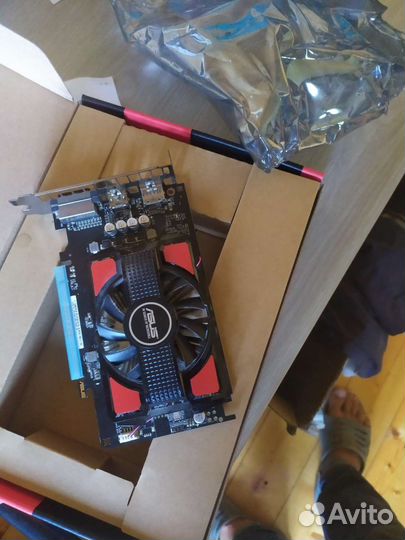 Видеокарта rx550 4gb Asus