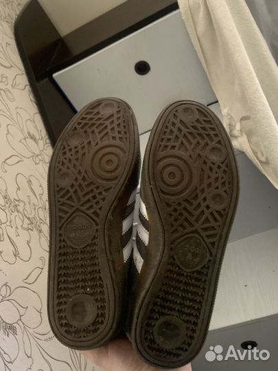 Кроссовки adidas spezial