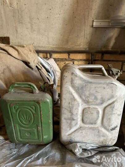 Канистра для топлива