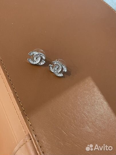 Серьги chanel
