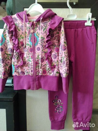 Спортивный костюм