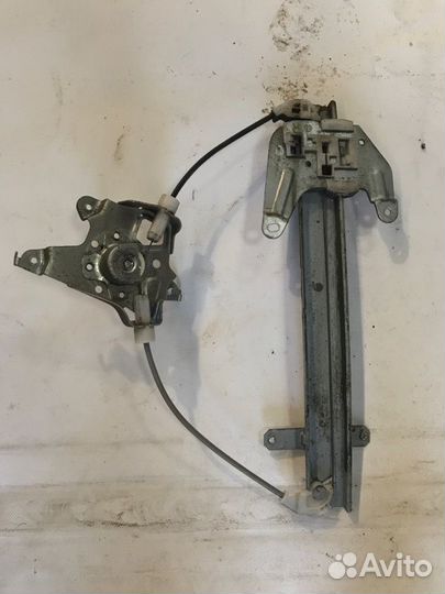 Стеклоподьемник Nissan Almera G15 1.6 2015