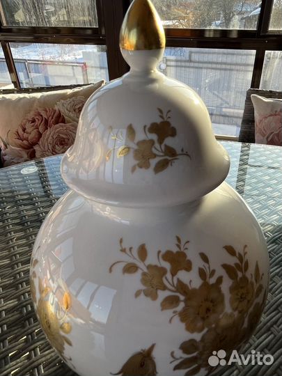 Фарфоровая ваза для цветов Kaiser
