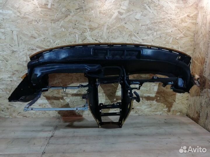 Торпедо Lexus Gs 300 147