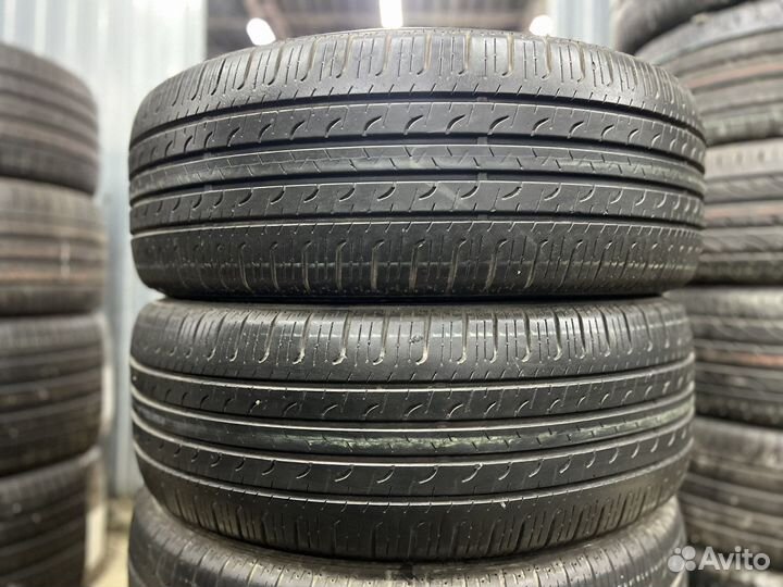 Goodyear EfficientGrip SUV 4x4 225/55 R19