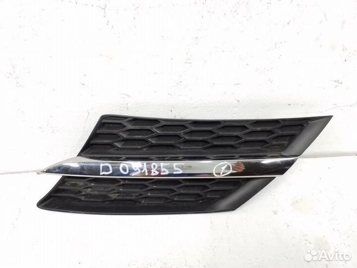 Решетка радиатора левая часть Toyota RAV4 CA40