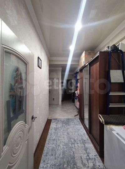 2-к. квартира, 91,6 м², 1/9 эт.